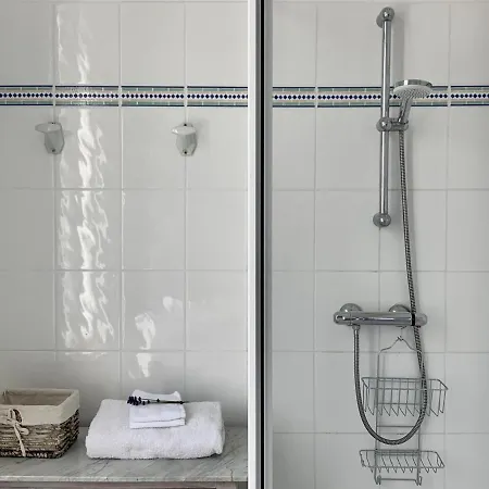 Dom wakacyjny Au Calme Avec Jardin, Proche Et Commerces, Wifi Et Equipements Complets - Fr-1-361-117 Jullouville-les-Pins