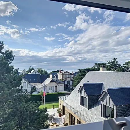 Dom wakacyjny Au Calme Avec Jardin, Proche Et Commerces, Wifi Et Equipements Complets - Fr-1-361-117 Jullouville-les-Pins