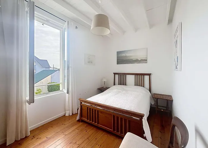 Au Calme Avec Jardin, Proche Et Commerces, Wifi Et Equipements Complets - Fr-1-361-117 度假居